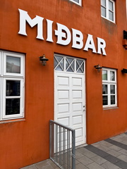 Miðbar